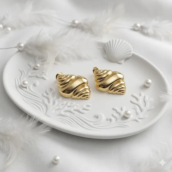 Gold_Plated_Conch_Shell_Stud_Earrings_For_Women