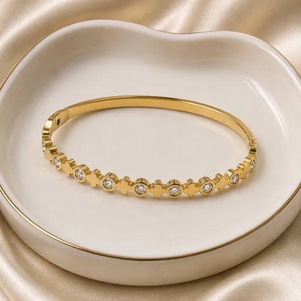 Gold_Plated_Crystal_Embellished_Bangle_Bracelet_For_Women