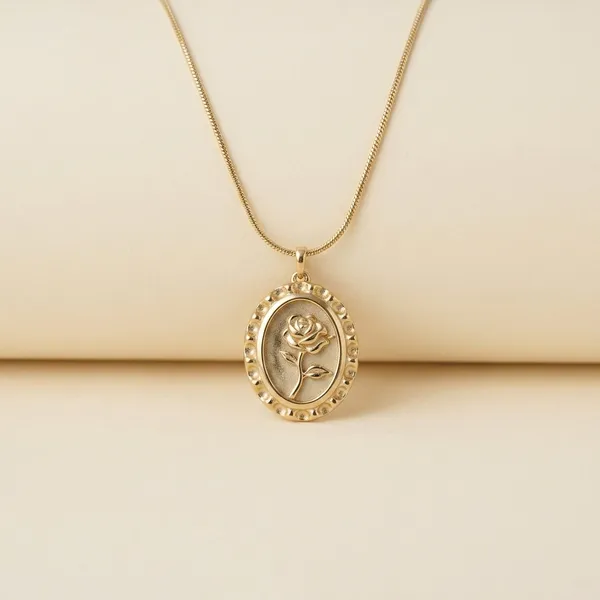 Antique_Gold_Cherub_Pendant_Necklace