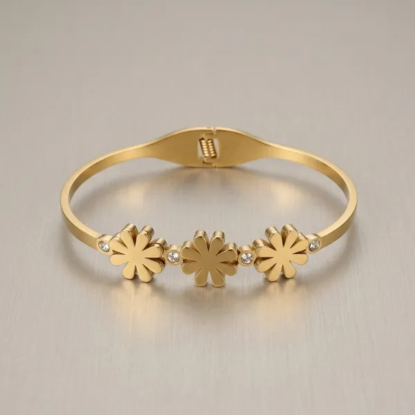 Gold_Tone_Floral_Design_Bracelet_For_Women