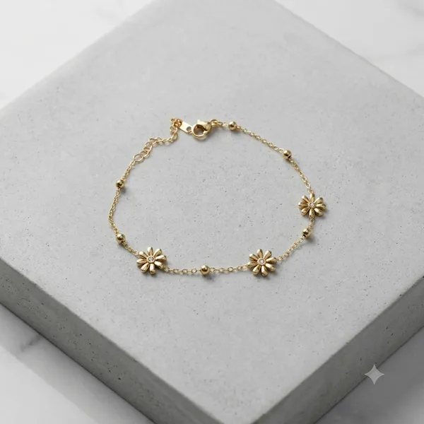 Gold_Plated_Floral_Charm_Chain_Bracelet