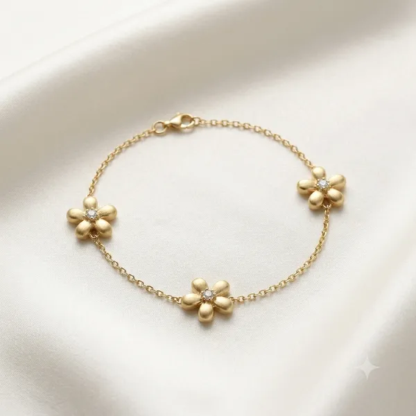 Gold_Floral_Chain_Bracelet_For_Women