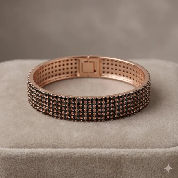 Black_Crystal_Beaded_Stretch_Bracelet