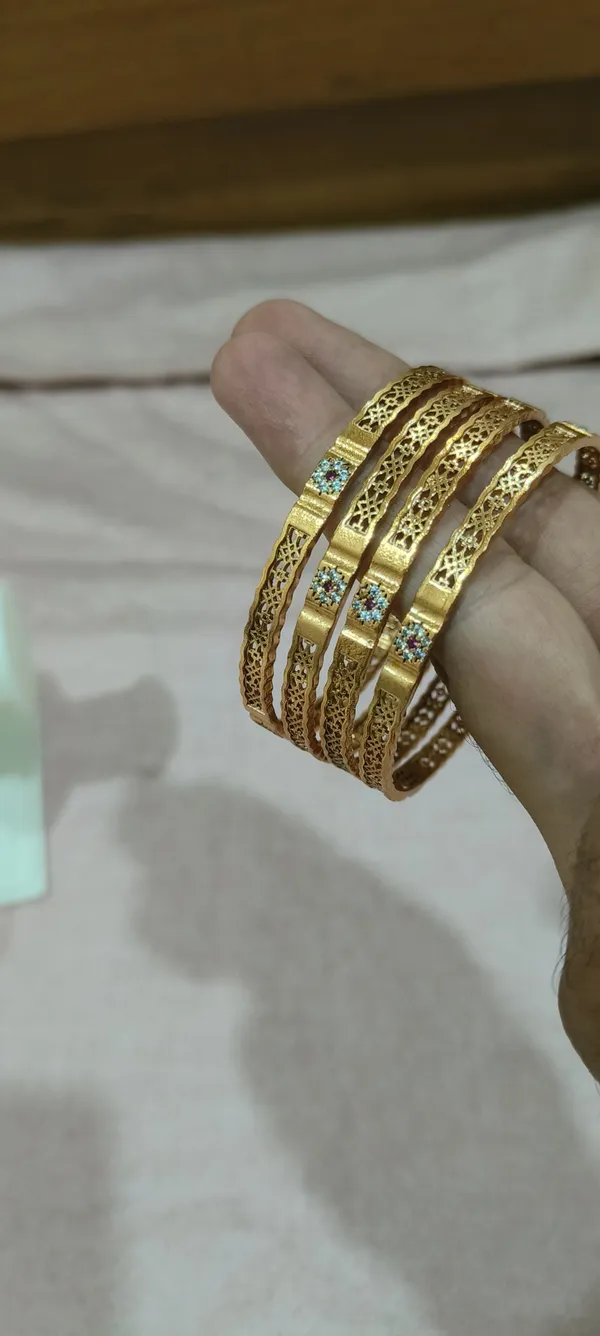 Gold_Brass_Premium_Design_Bangles_For_Women
