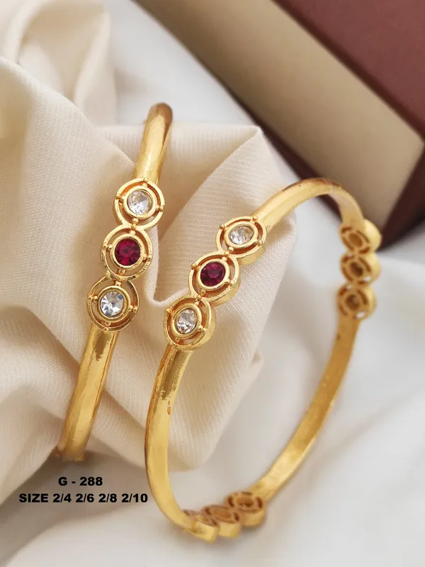 Ruby_And_White_Stone_Studded_Bangle_Pair