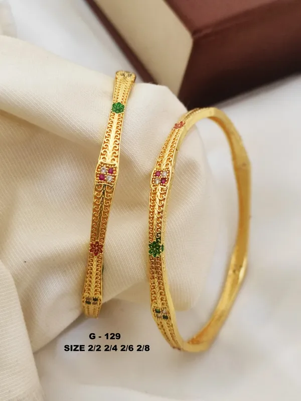 Filigree_Bangles_With_Red_And_Green_Stones