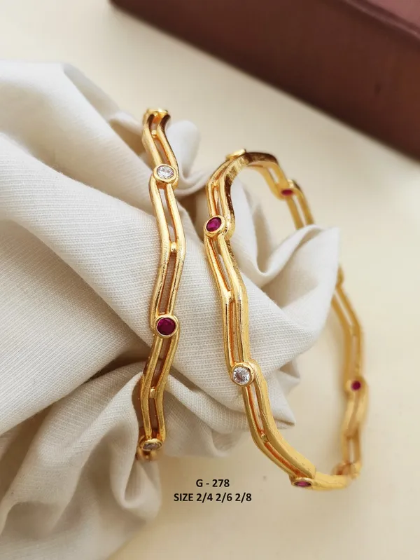 Bamboo_Design_Stone_Studded_Bangles_For_Women