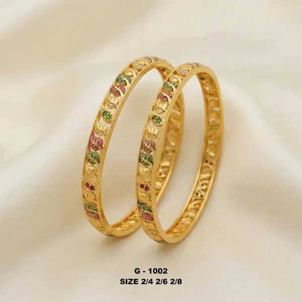 Stone_Studded_Traditional_Bangles_For_Women