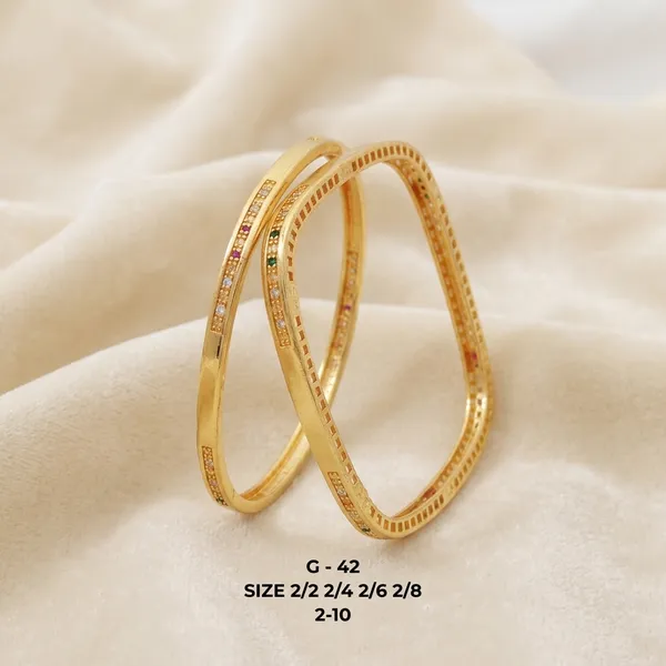 Stone_Studded_Square_Bangle_Set_For_Women