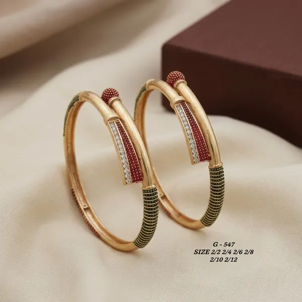 Red_Stone_Studded_Bangles_For_Women