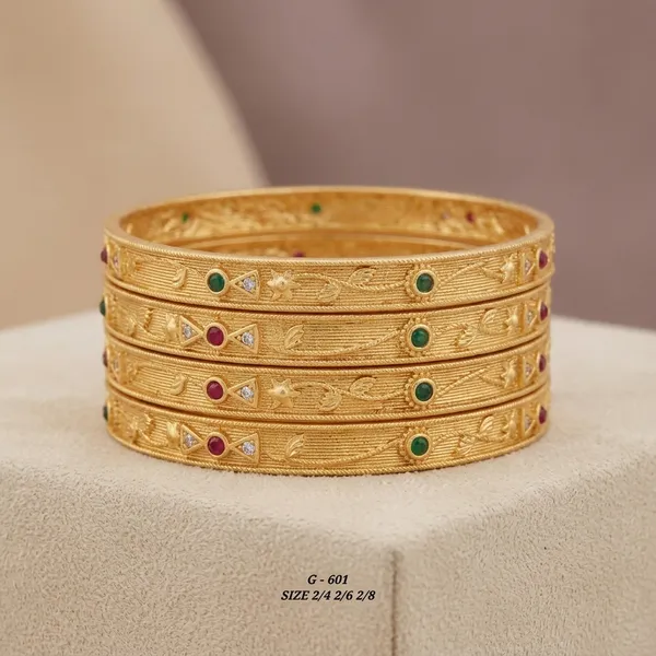 Gold_Textured_Bangles_Set_With_Green_And_Red_Stone_Embellishments