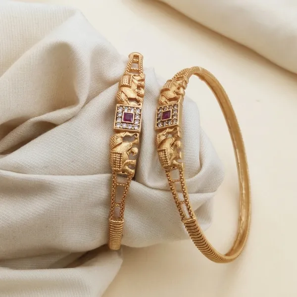 Peacock_Design_Kada_Bangles_With_Ruby_And_Stones