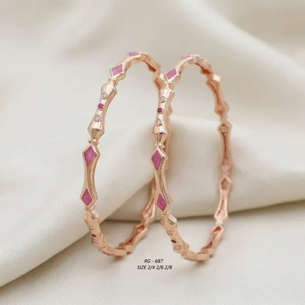 Rose_Gold_Pink_Stone_Studded_Diamond_Shape_Bangles