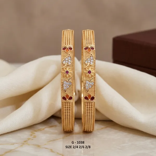 Textured_Bangles_With_Red_And_White_Stones