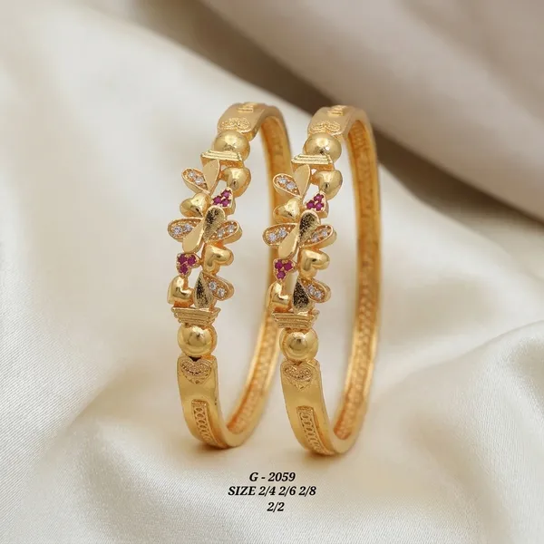 Floral_Design_Bangles_With_Pink_And_White_Stones