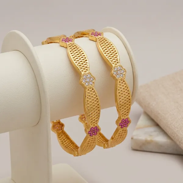 Gold_Brass_Premium_Design_Bangles_For_Women