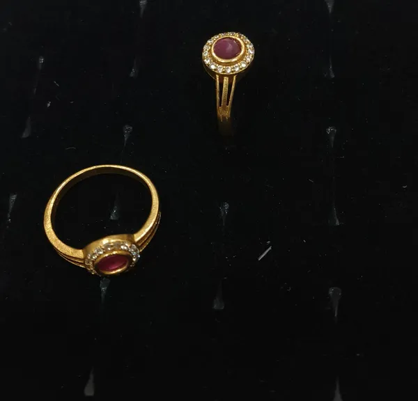 Ruby_Stone_Ring_With_Beaded_Halo_Design_For_Women