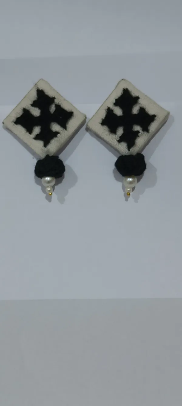 Black_And_White_Pearl_Premium_Design_Stud_Earrings_For_Women_Pack_Of_3