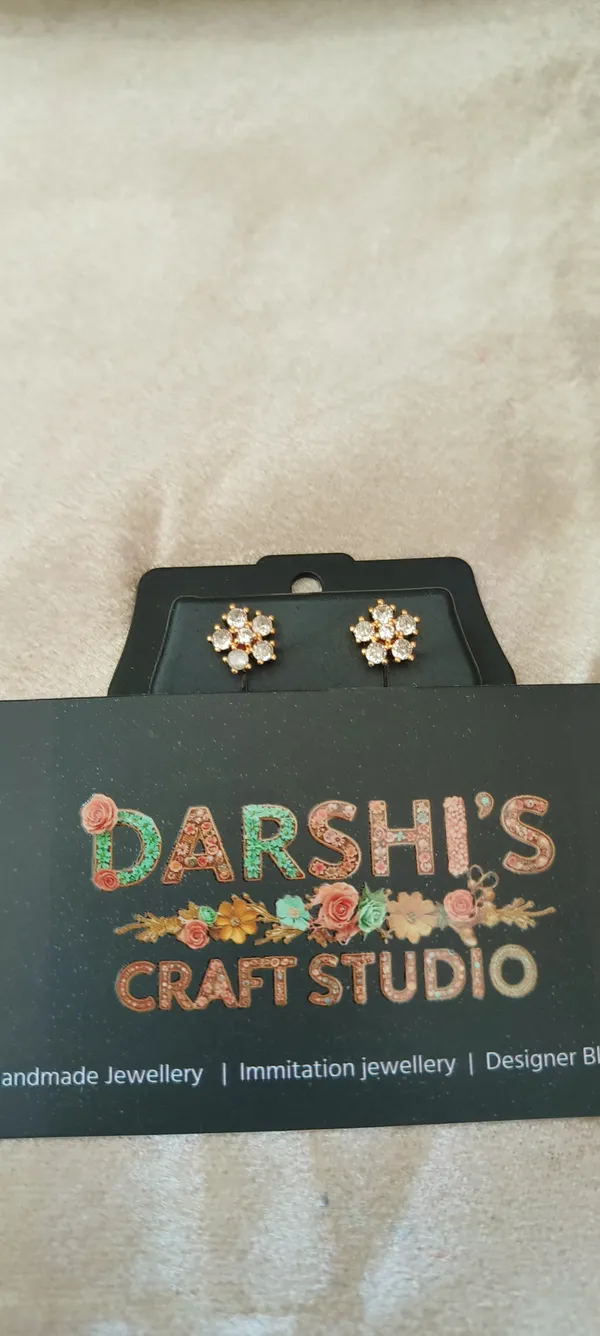 Rose_Gold_And_Gold_Brass_Premium_Design_Drop_Earrings_And_Stud_Earrings_Combo_For_Women_(Pack_Of_2)