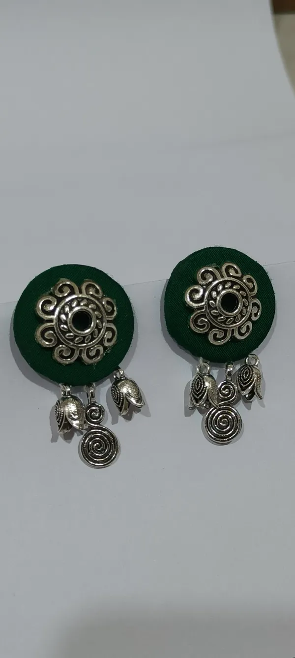 Multicolor_Oxidised_And_Kundan_Premium_Design_Stud_Earrings_And_Drop_Earrings_Combo_For_Women_(Pack_Of_2)