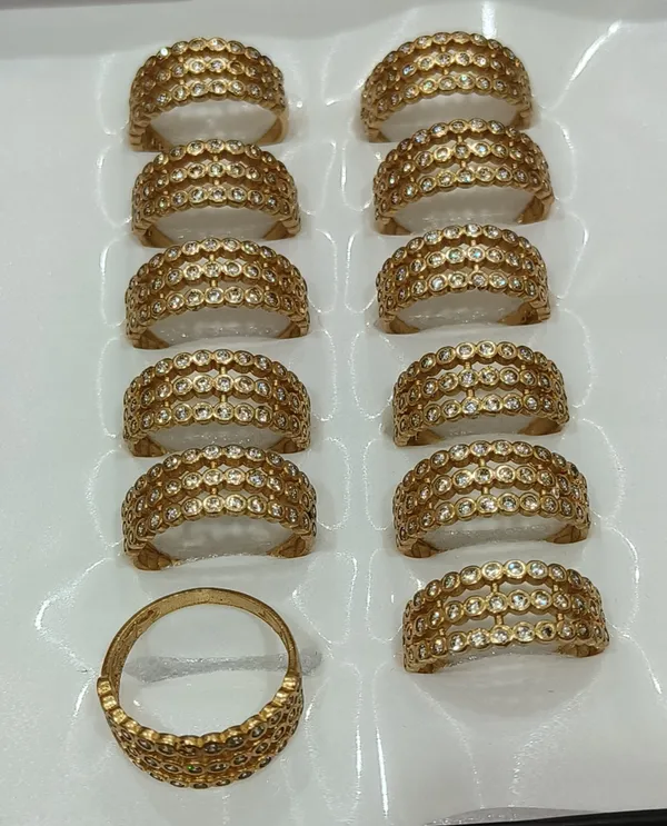 Crystal_Stone_Studded_Band_Rings_For_Women