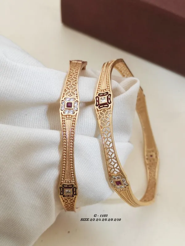 Rose_Gold_Filigree_Bangles_With_Stone_Accents