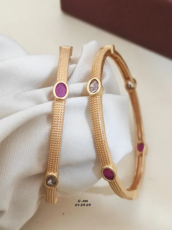 Ruby_Stone_Textured_Bangles_For_Women