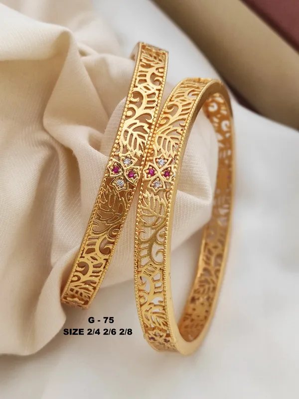 Filigree_Bangles_With_Pink_Stone_Accent_For_Women