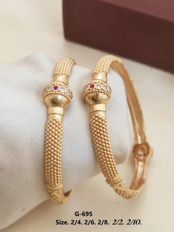 Stone_Studded_Adjustable_Bangles_For_Women