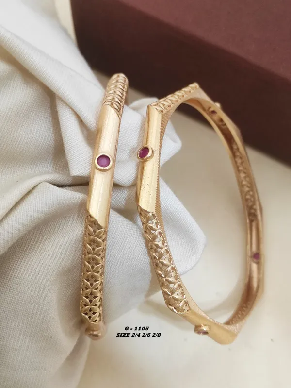 Ruby_Stone_Textured_Bangles_For_Women