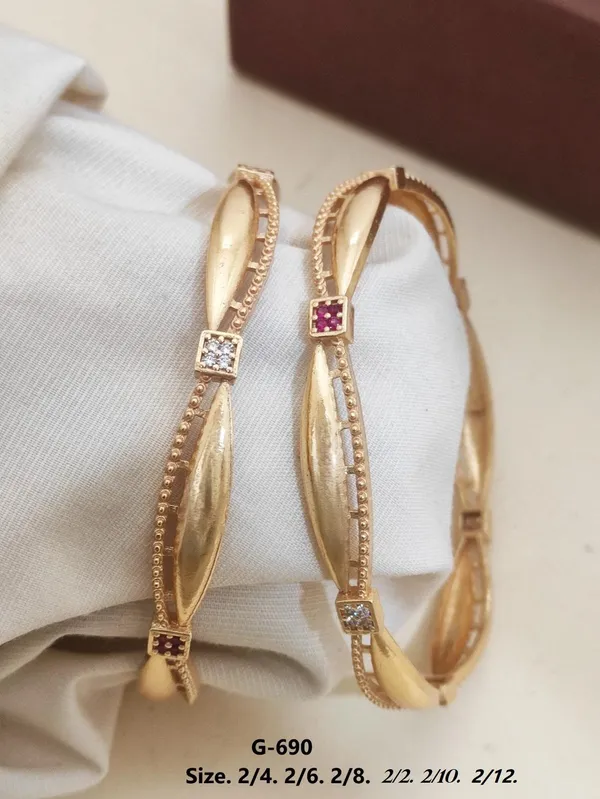 Bangles_With_Ruby_And_Diamond_Accents