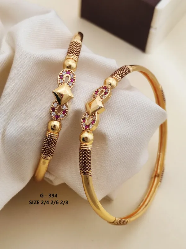 Pink_Stone_Embellished_Mesh_Design_Bangles