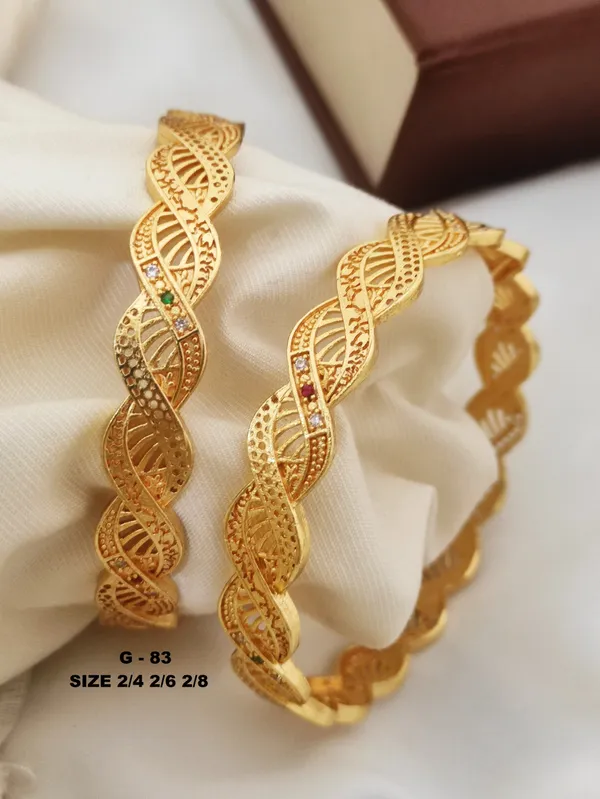 Twisted_Filigree_Bangle_Set_For_Women