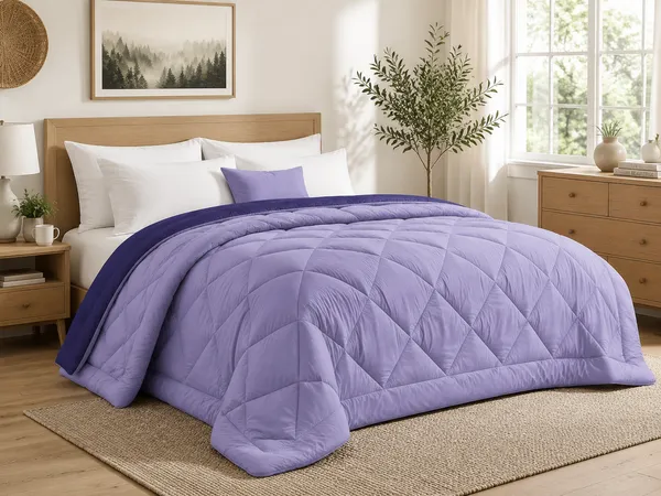 Lavender_And_Navy_Blue_Glace_Cloth_Dual-Tone_Diamond_Quilted_Comforter
