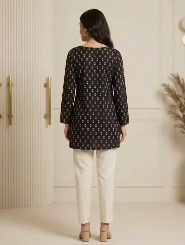 Black_Printed_Rayon_Straight_Short_Kurti_For_Women