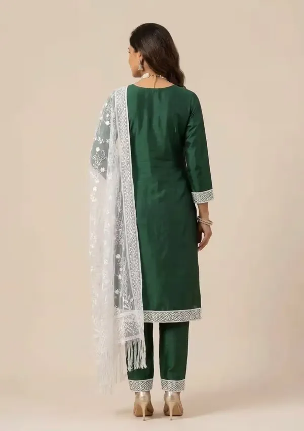 Bottle_Green_Straight_Kurta_Set_With_Lace_Dupatta