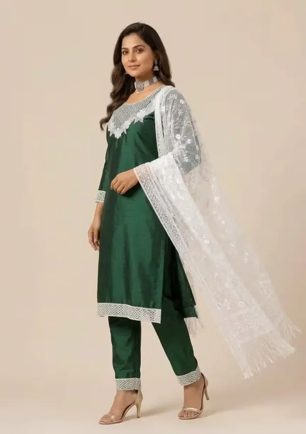 Bottle_Green_Straight_Kurta_Set_With_Lace_Dupatta