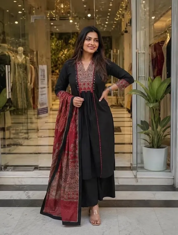 Elegant_Black_Pure_Cotton_Embroidered_Kurta_Set_With_Dupatta