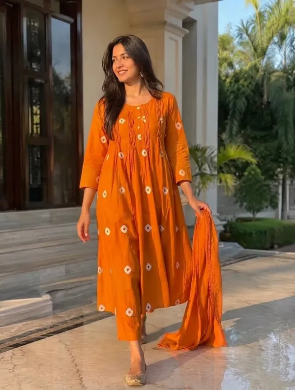 Mustard_Yellow_Bandhani_Print_Pure_Cotton_Kurta_Set_With_Dupatta