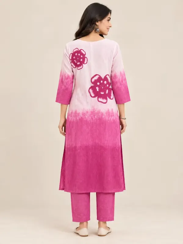 Blush_Pink_Floral_Printed_Pure_Cotton_Straight_Kurta_Set