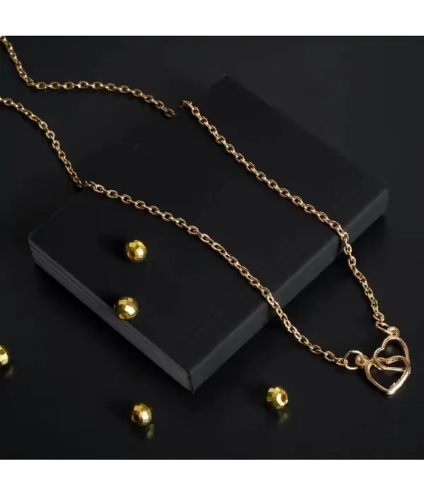 Women’s_Gold-Tone_Heart_Pendant_Necklace_–_Elegant_Minimalist_Chain