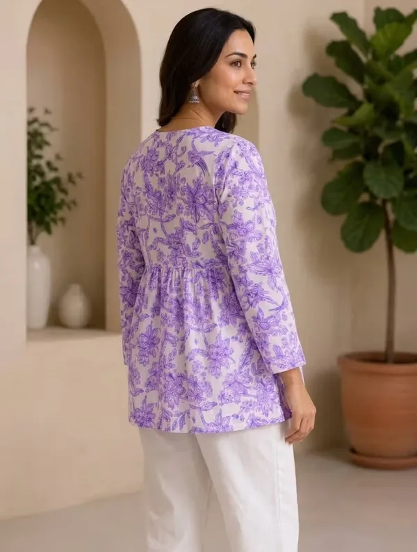 Lavender_Floral_Printed_Rayon_Short_Kurti_For_Women