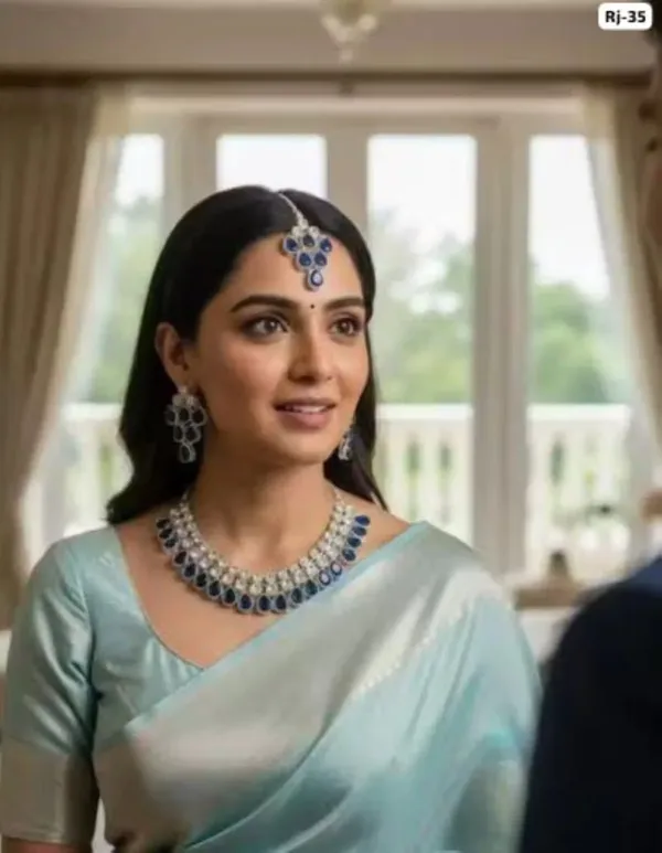 Elegant_Blue_Kundan_Necklace_Set_with_Matching_Earrings_&_Maang_Tikka