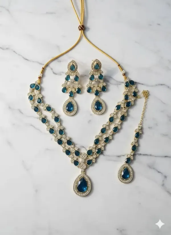 Blue_Sapphire_Look_Gold-Plated_Necklace_Set_with_Matching_Earrings_&_Maang_Tikka_for_Women