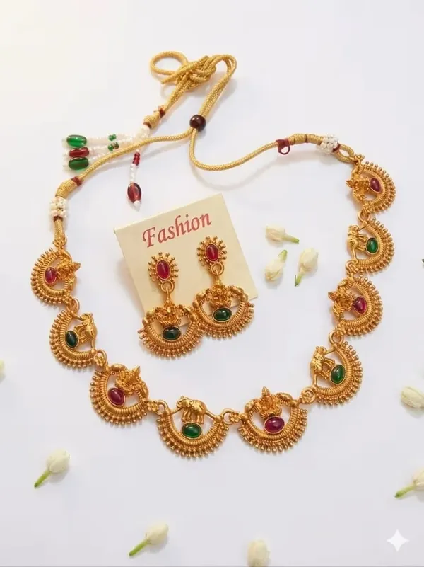 Traditional_Gold-Tone_Temple_Jewellery_Necklace_Set_with_Ruby_&_Green_Stones