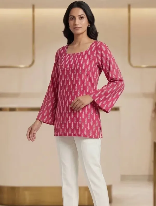 Pink_Leaf_Printed_Rayon_Short_Kurti_Top_For_Casual_Wear