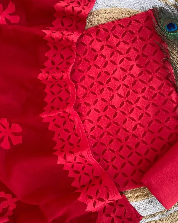 Aahoo_Pure_Cotton_Chikan_Lapat_Cutwork_3_Piece_Suit_Crimson_Scarlet