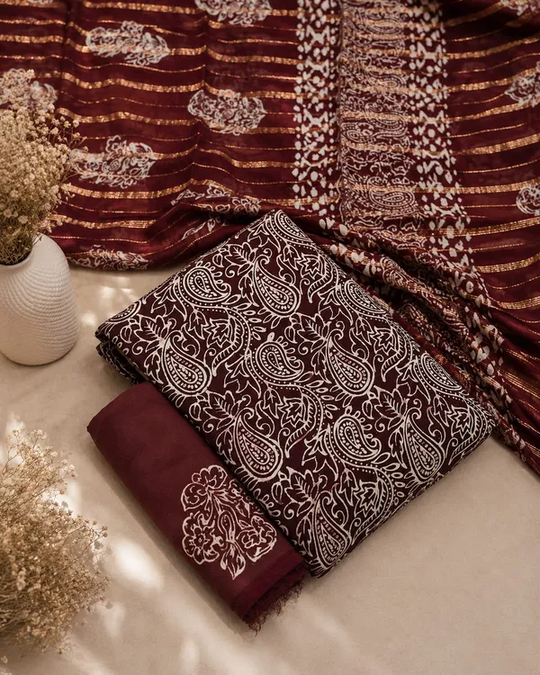Aahoo_Regal_Paisley_Copper_Batik_Reyon_Dark_Colour_Dress_Material