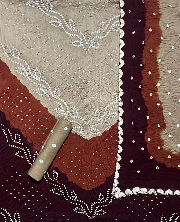 Aahoo_Sandstone_Beige_3D_Multi_Leheriya_Bandhej_Satin_Cotton_Suit