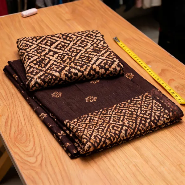 Aahoo_Premium_Pure_Cotton_Batik_3_Piece_Suit_Dark_Chocolate_Brown